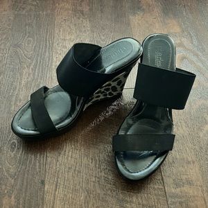 Charles David black and leopard print wedges